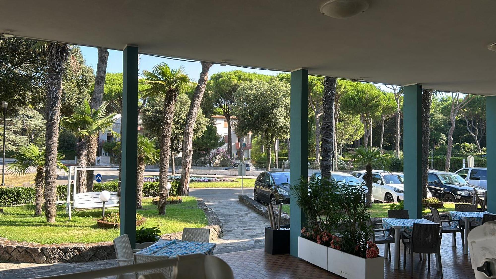 Hotel Palm Beach Jesolo Extérieur photo